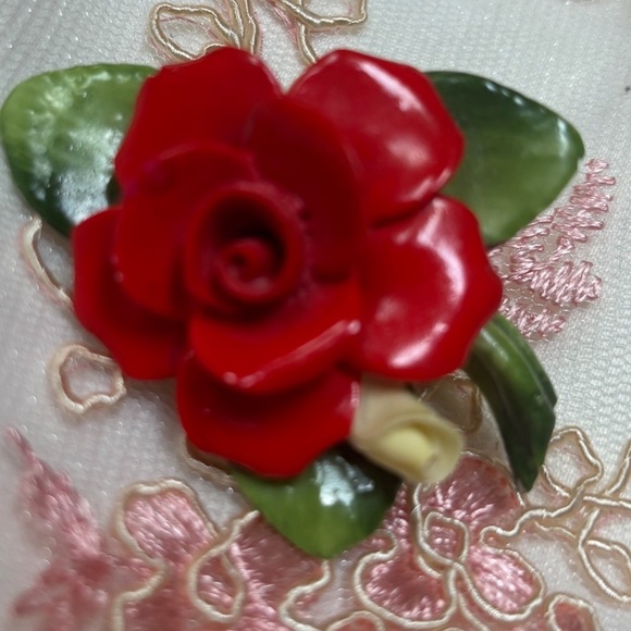 Vintage Cara China made in England & Sarah Coventry Pastel Floral Brooch Set - Picture 9 of 10